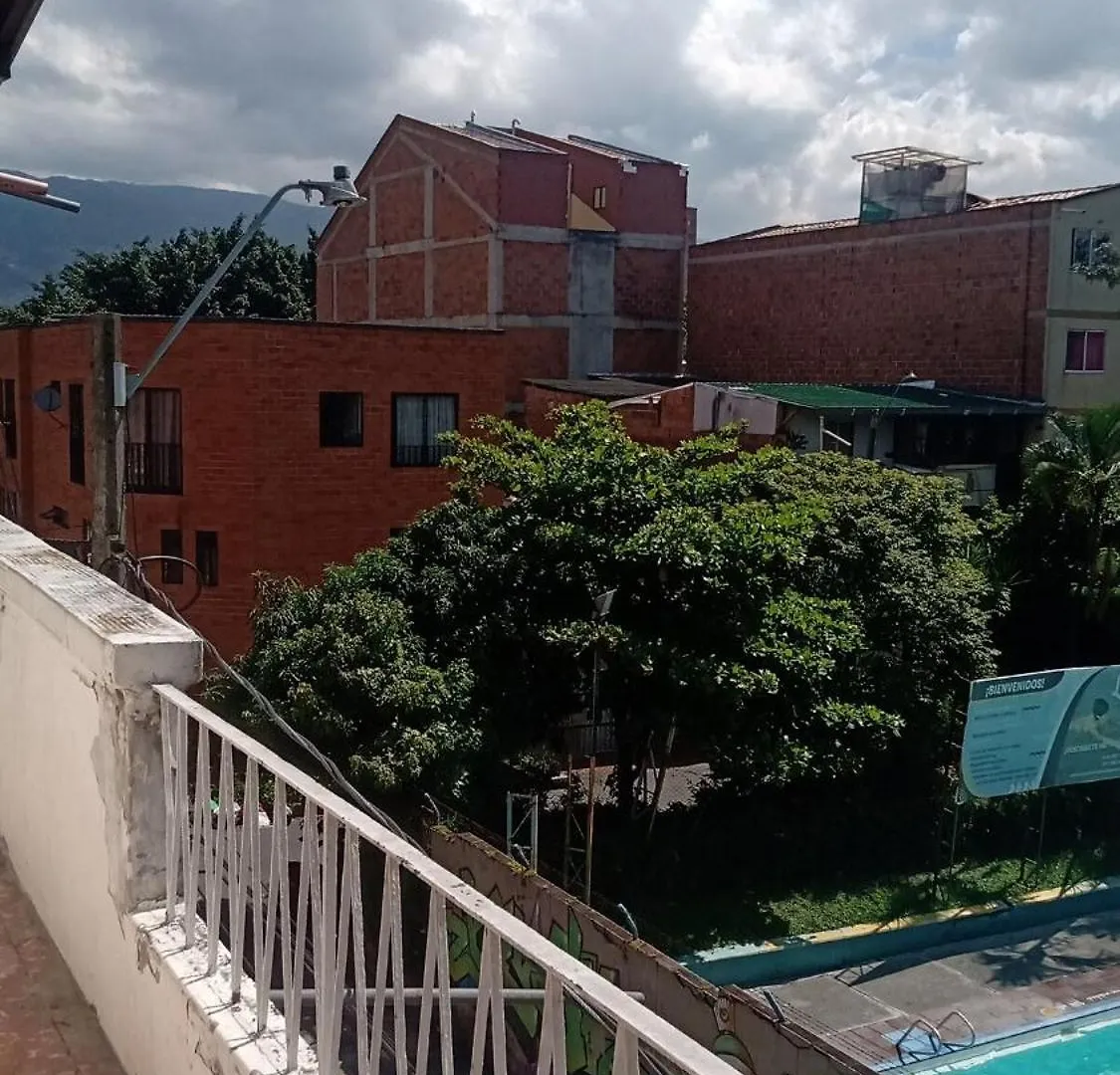 Pool House Apartment Medellin 0*,